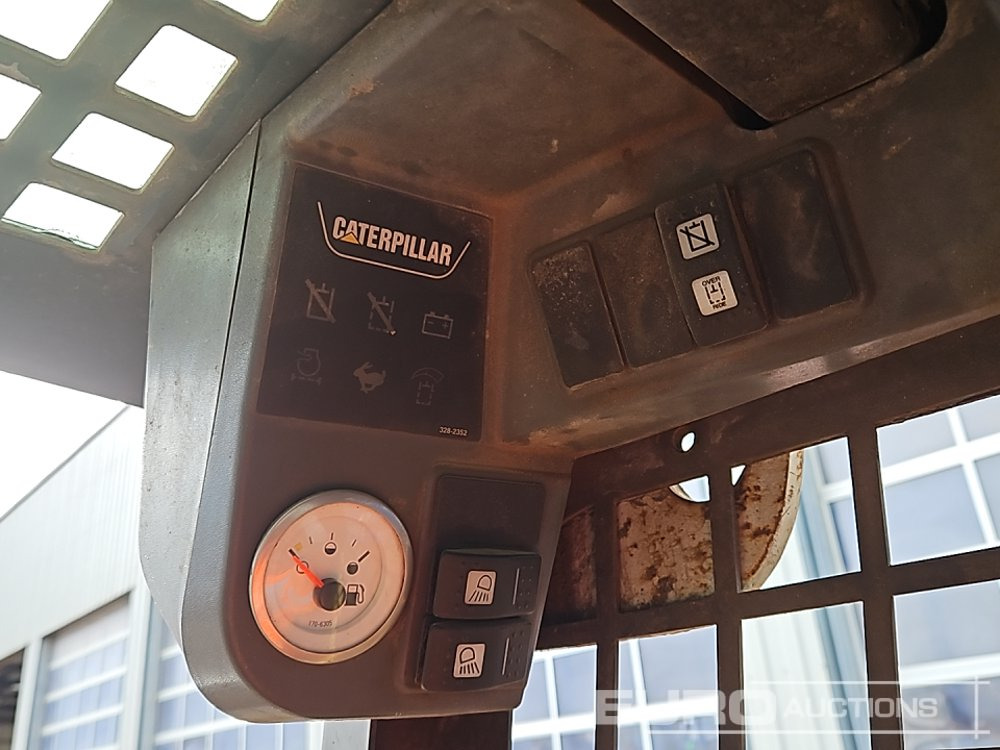 Mini chargeuse CAT 226B3: photos 25