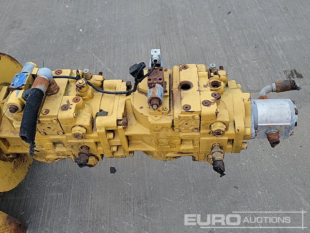 Moteur CAT 3 Cylinder Engine, Pump: photos 15