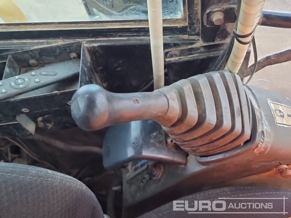 Mini pelle CAT 306: photos 46 Mini pelle CAT 306: photos 46