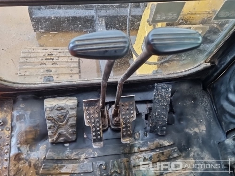 Mini pelle CAT 306: photos 42 Mini pelle CAT 306: photos 42