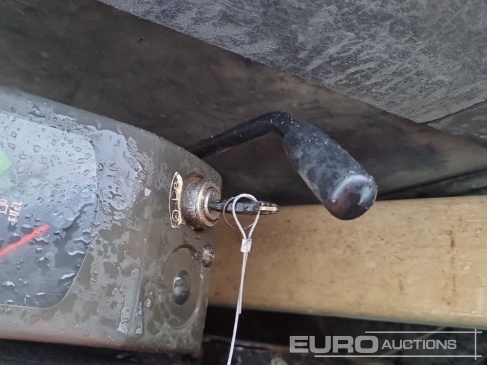 Mini pelle CAT 306: photos 45 Mini pelle CAT 306: photos 45