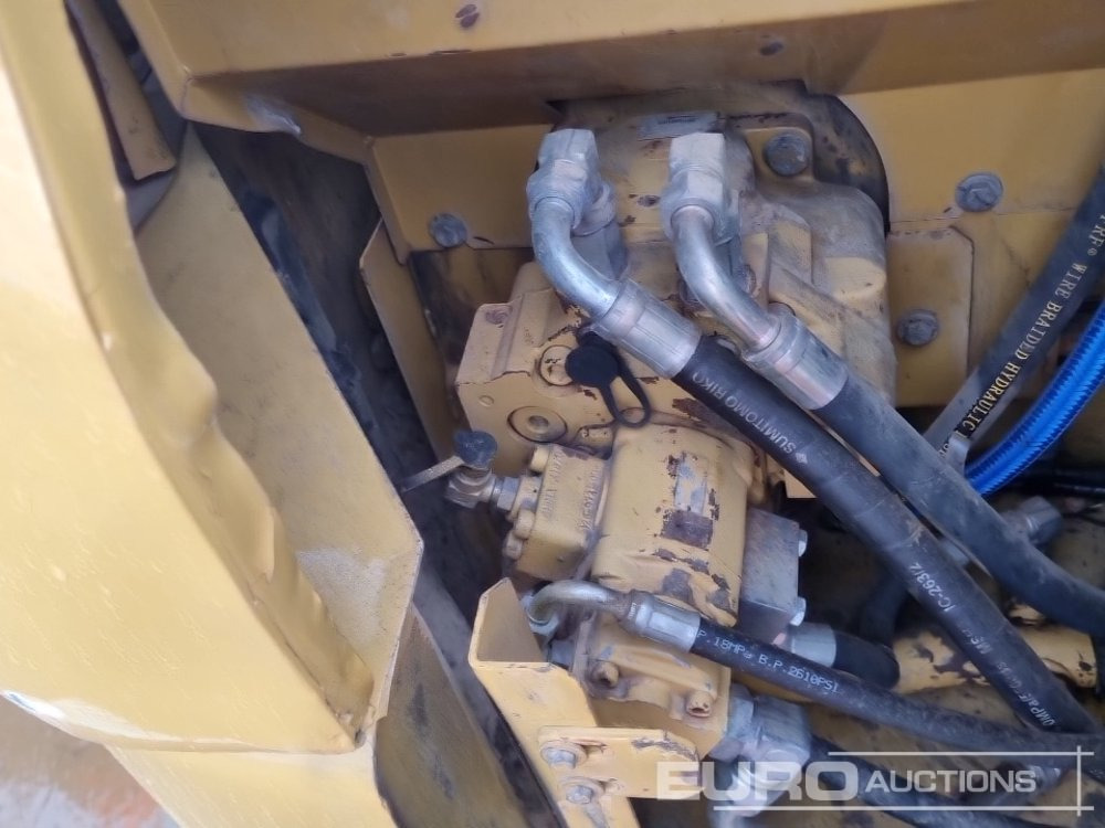 Mini pelle CAT 306: photos 39 Mini pelle CAT 306: photos 39