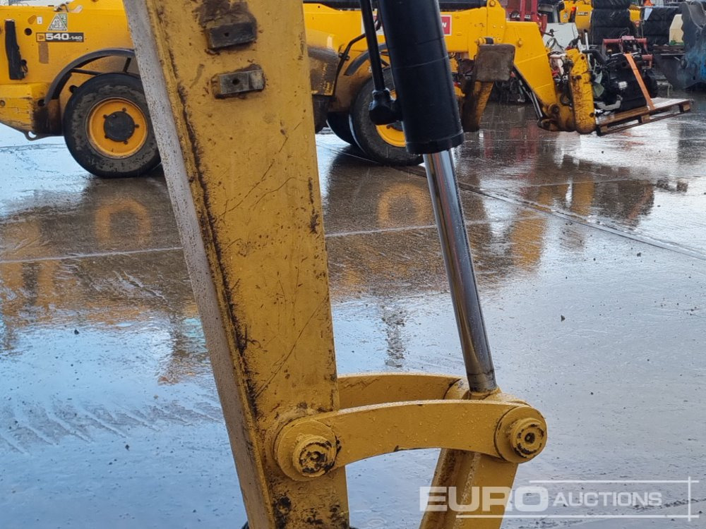 Mini pelle CAT 306: photos 23 Mini pelle CAT 306: photos 23