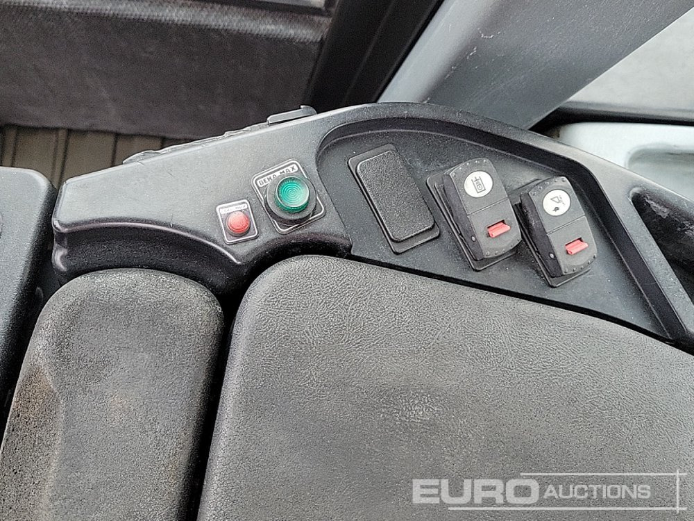 Chargeuse sur pneus CAT 950H: photos 39