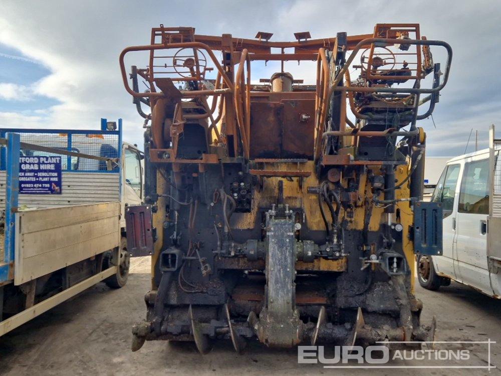 CAT AP555F - Finisseur: photos 3 CAT AP555F - Finisseur: photos 3