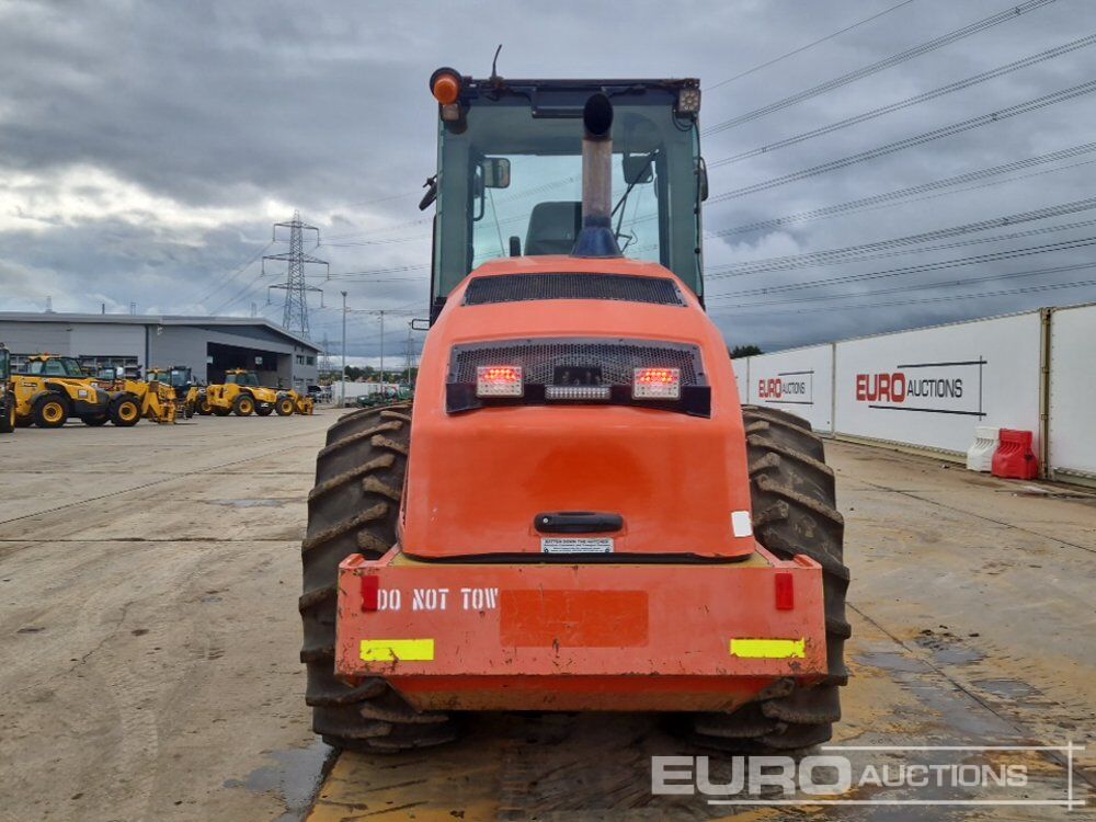 CAT CP74 - Compacteur: photos 4 CAT CP74 - Compacteur: photos 4