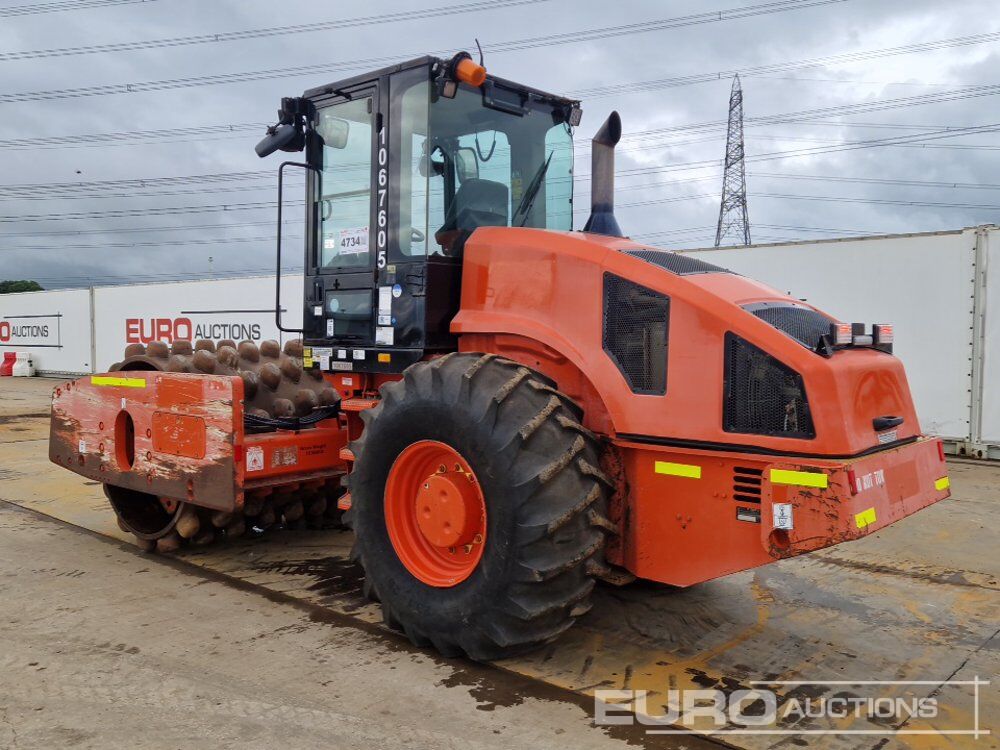 CAT CP74 - Compacteur: photos 3 CAT CP74 - Compacteur: photos 3