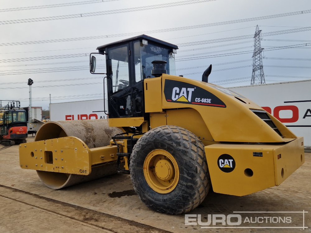CAT CS683E - Compacteur: photos 3 CAT CS683E - Compacteur: photos 3