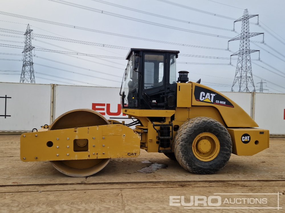CAT CS683E - Compacteur: photos 2 CAT CS683E - Compacteur: photos 2