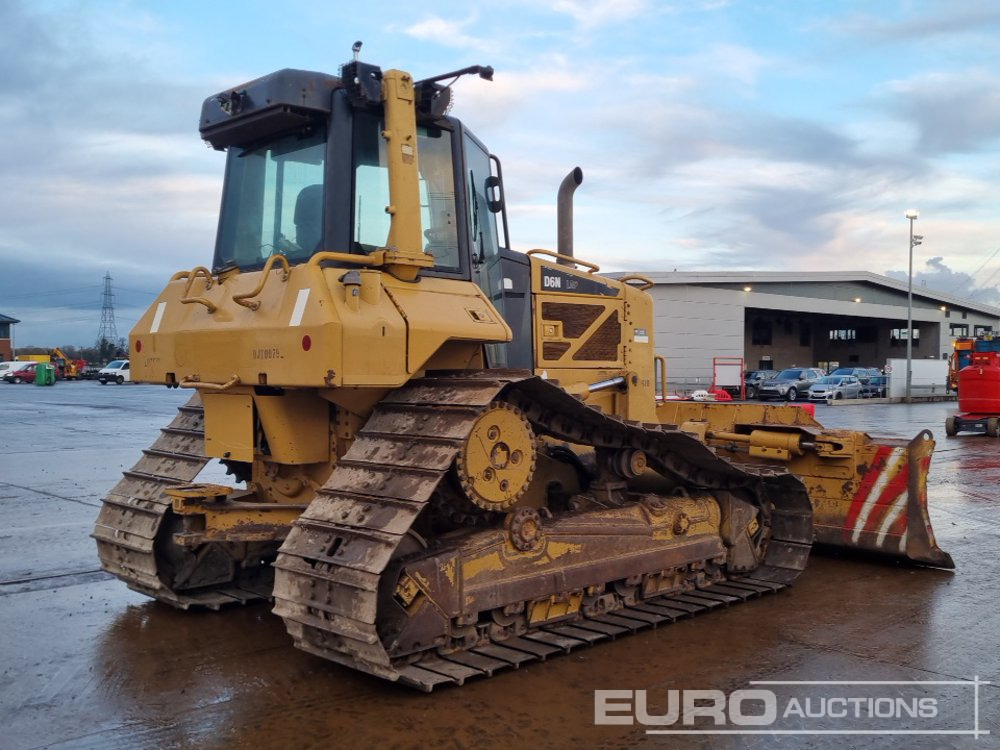 CAT D6N LGP - Bulldozer: photos 5 CAT D6N LGP - Bulldozer: photos 5
