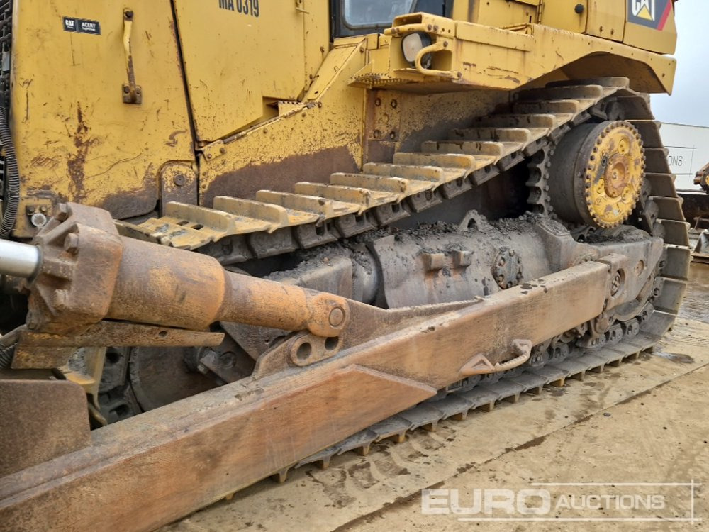 Bulldozer CAT D9T: photos 10