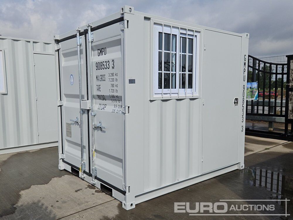 8' Container - Caisse mobile/ Conteneur: photos 1 8' Container - Caisse mobile/ Conteneur: photos 1