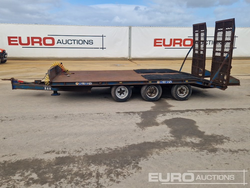Cheiftain Tri Axle Drag Low Loader Trailer, Ramps - Semi-remorque surbaissé: photos 2 Cheiftain Tri Axle Drag Low Loader Trailer, Ramps - Semi-remorque surbaissé: photos 2