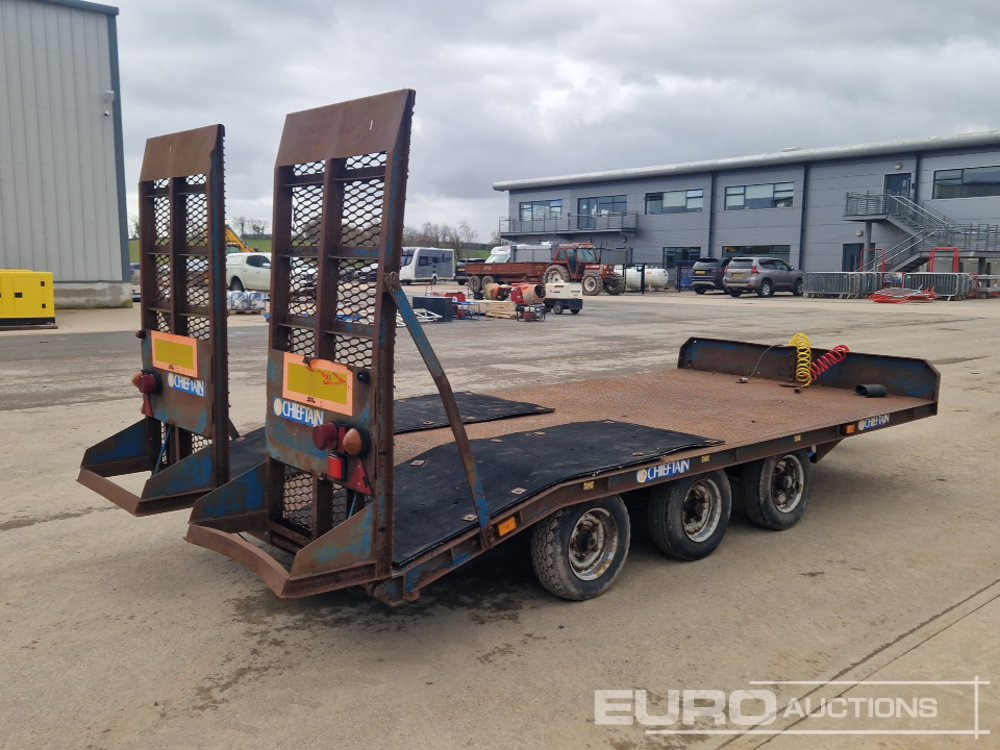 Cheiftain Tri Axle Drag Low Loader Trailer, Ramps - Semi-remorque surbaissé: photos 5 Cheiftain Tri Axle Drag Low Loader Trailer, Ramps - Semi-remorque surbaissé: photos 5