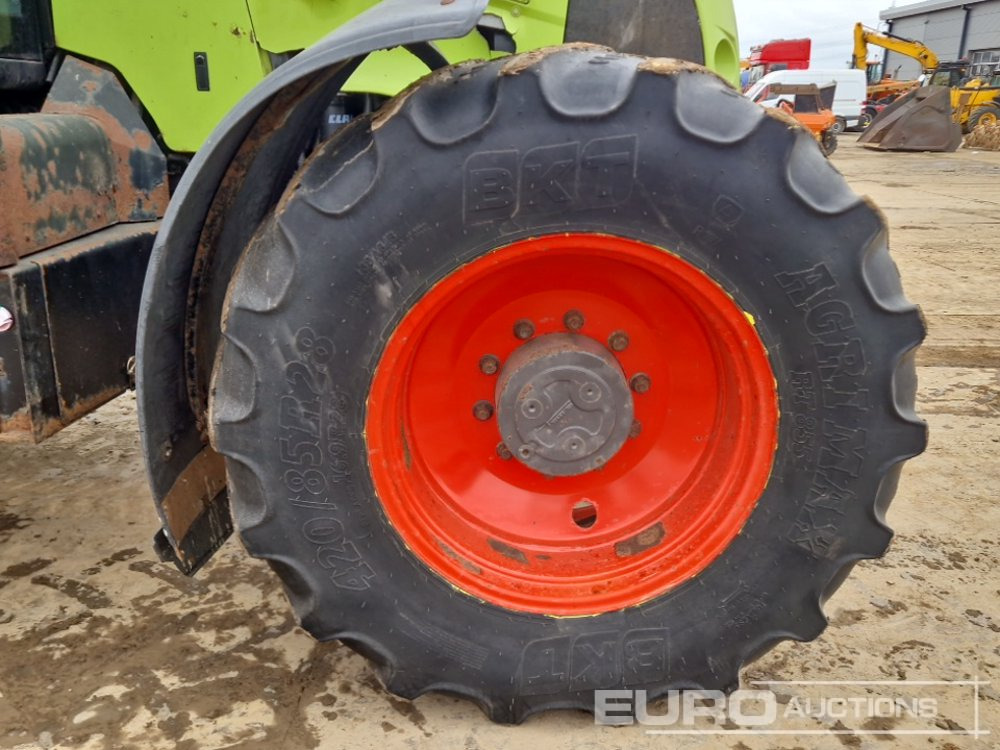 Tracteur agricole Claas 630: photos 12