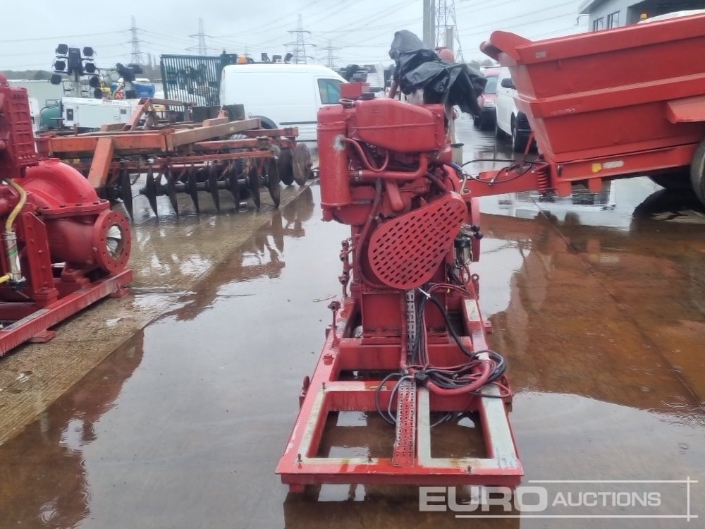 Clarke 8" Water Pump, John Deere Engine - Pompe à eau: photos 4 Clarke 8" Water Pump, John Deere Engine - Pompe à eau: photos 4