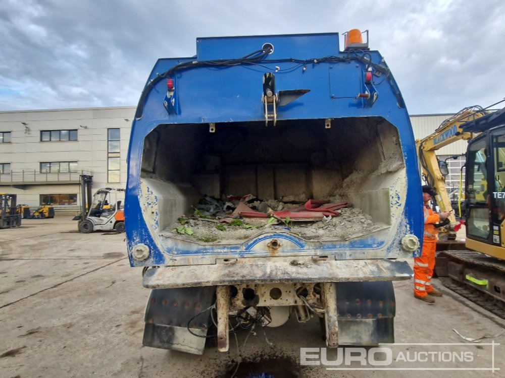 DAF LF55.160 - Balayeuse de voirie: photos 4 DAF LF55.160 - Balayeuse de voirie: photos 4