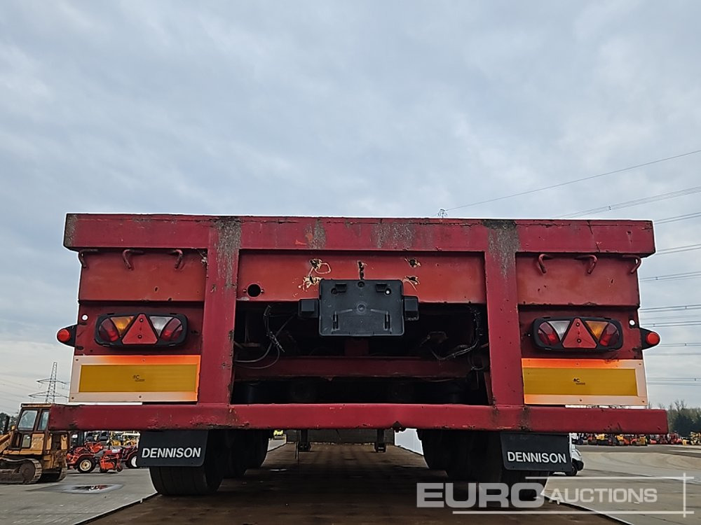 Dennison Trailers Tri Axle Extendable Flat Bed Trailer - Semi-remorque plateau: photos 4 Dennison Trailers Tri Axle Extendable Flat Bed Trailer - Semi-remorque plateau: photos 4