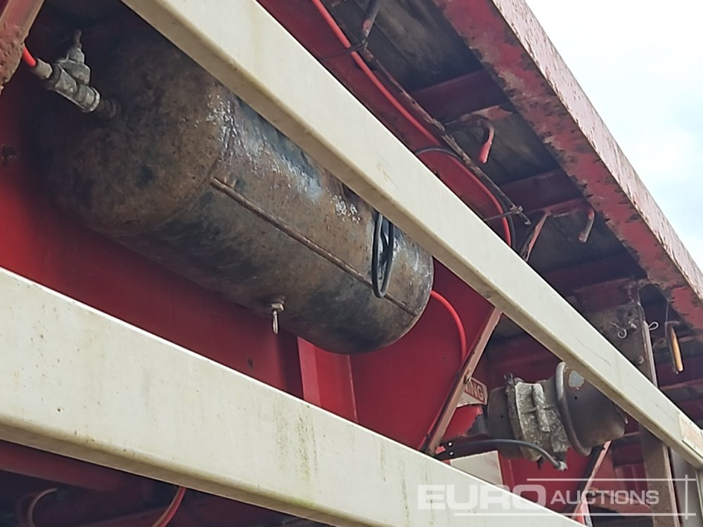 Semi-remorque plateau Dennison Trailers Tri Axle Extendable Flat Bed Trailer: photos 21