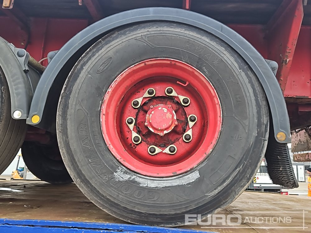 Semi-remorque plateau Dennison Trailers Tri Axle Extendable Flat Bed Trailer: photos 13