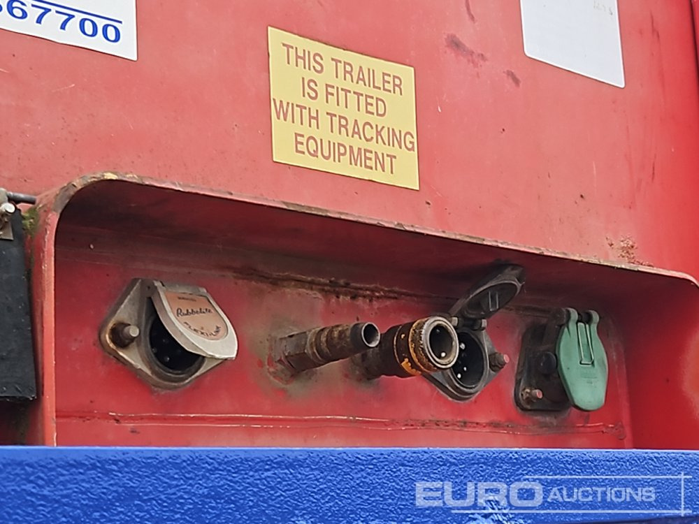 Semi-remorque plateau Dennison Trailers Tri Axle Extendable Flat Bed Trailer: photos 25