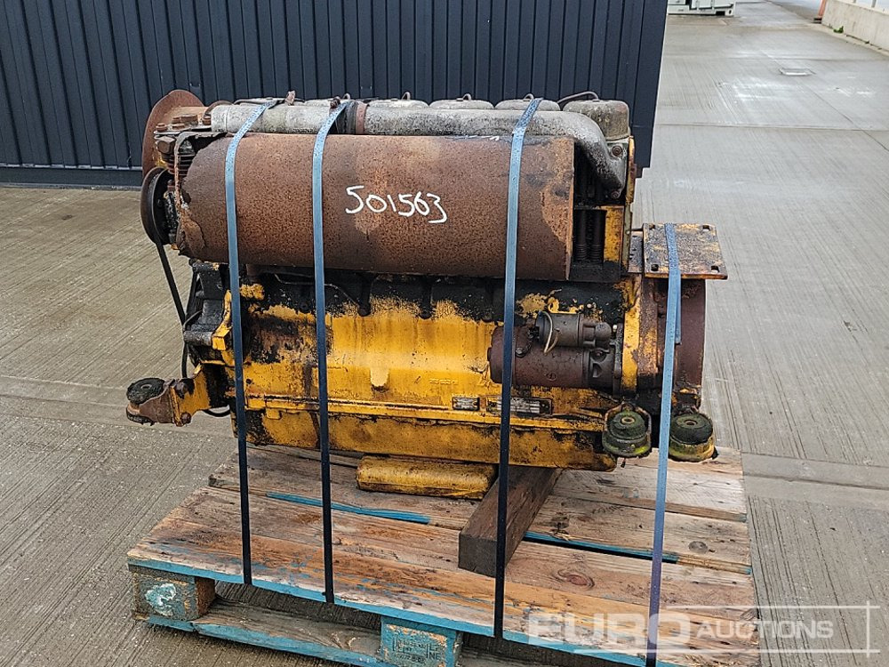 Deutz 6 Cylinder Engine - Moteur: photos 2 Deutz 6 Cylinder Engine - Moteur: photos 2