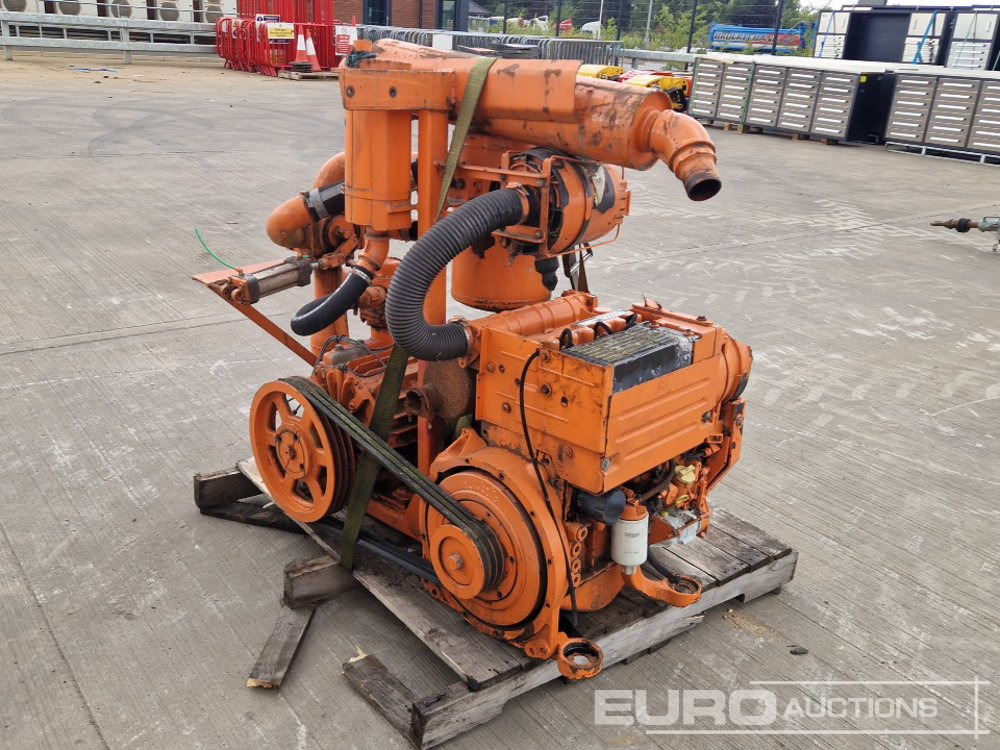 Deutz F3L1011F - Moteur: photos 1 Deutz F3L1011F - Moteur: photos 1