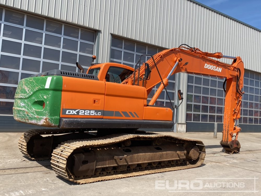 Doosan DX225LC - Pelle sur chenille: photos 5 Doosan DX225LC - Pelle sur chenille: photos 5