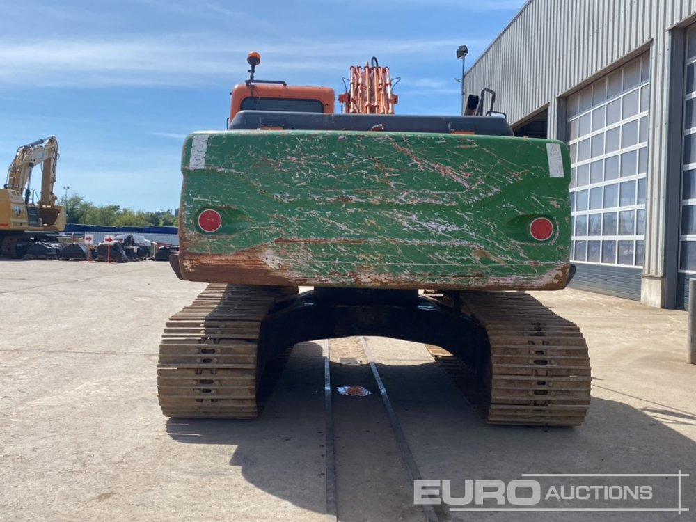 Doosan DX225LC - Pelle sur chenille: photos 4 Doosan DX225LC - Pelle sur chenille: photos 4