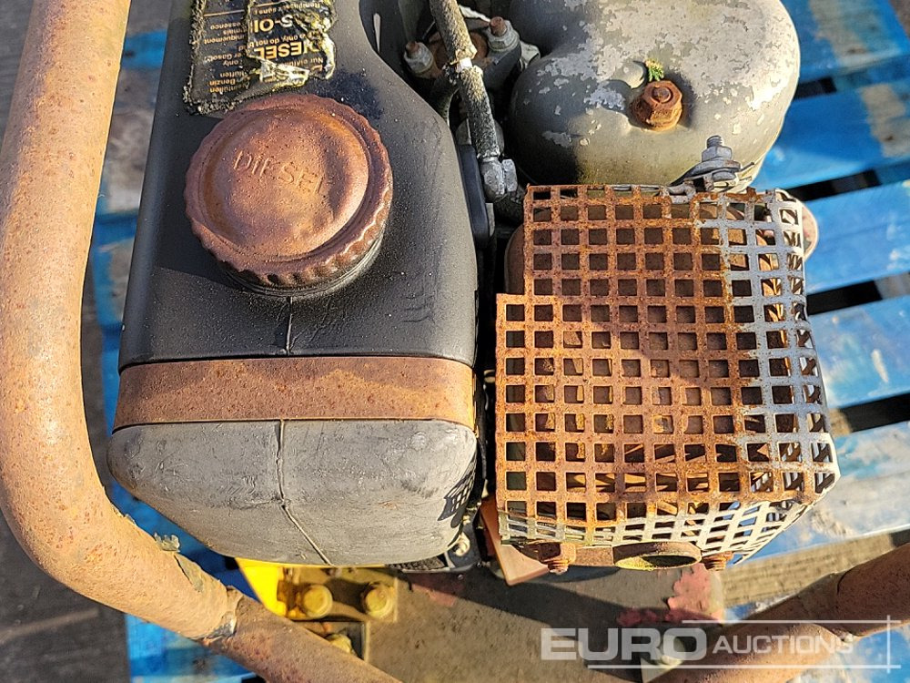 Travaux routiers Dynapac Diesel Compaction Plate: photos 10