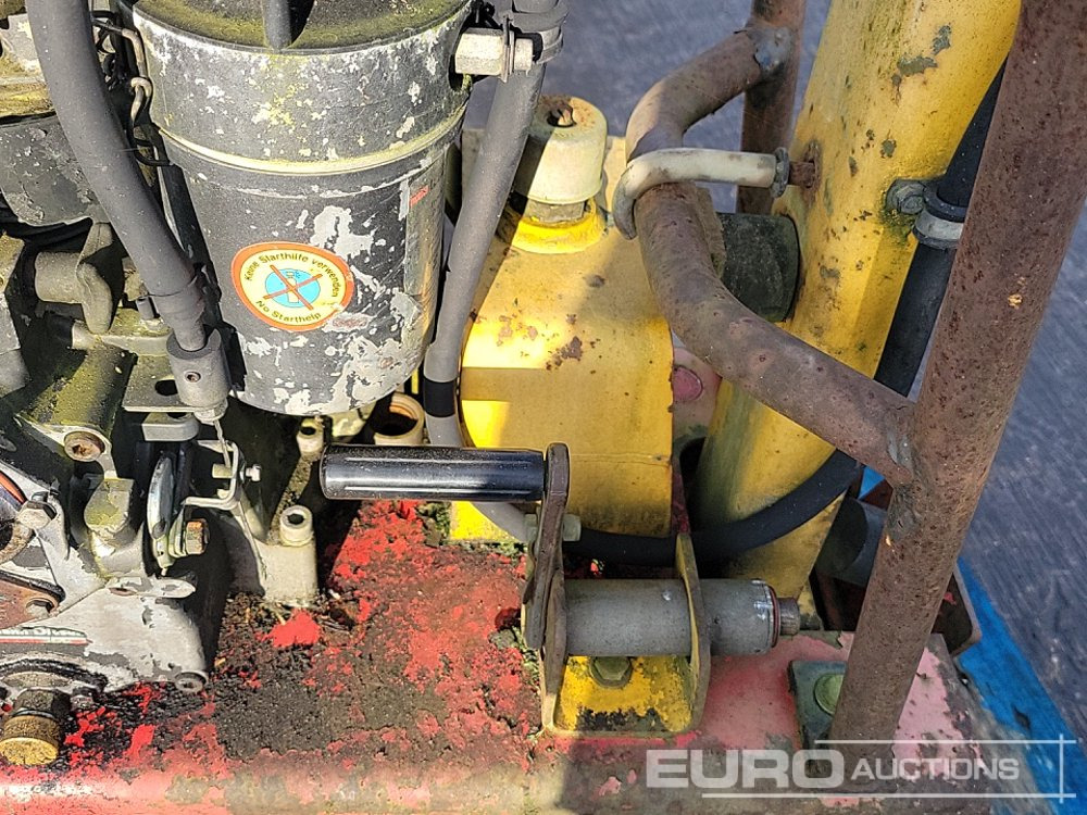 Travaux routiers Dynapac Diesel Compaction Plate: photos 15