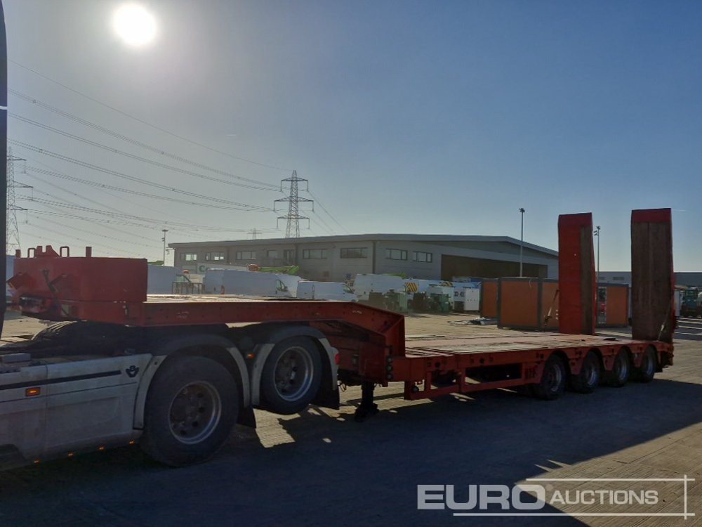 Faymonville 4 Axle Step Frame Extendable Low Loader Trailer, Out Riggers Twin Axle Rear Steer, Air Brakes Hydraulic Ramps - Semi-remorque surbaissé: photos 1 Faymonville 4 Axle Step Frame Extendable Low Loader Trailer, Out Riggers Twin Axle Rear Steer, Air Brakes Hydraulic Ramps - Semi-remorque surbaissé: photos 1