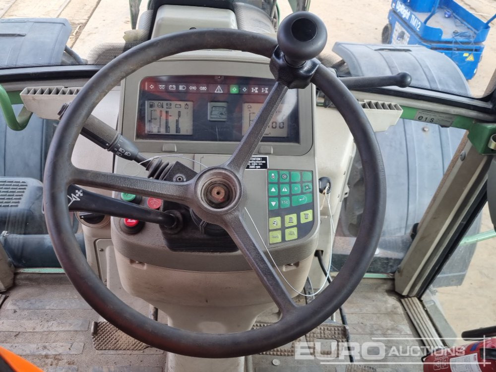 Tracteur agricole Fendt 716: photos 43