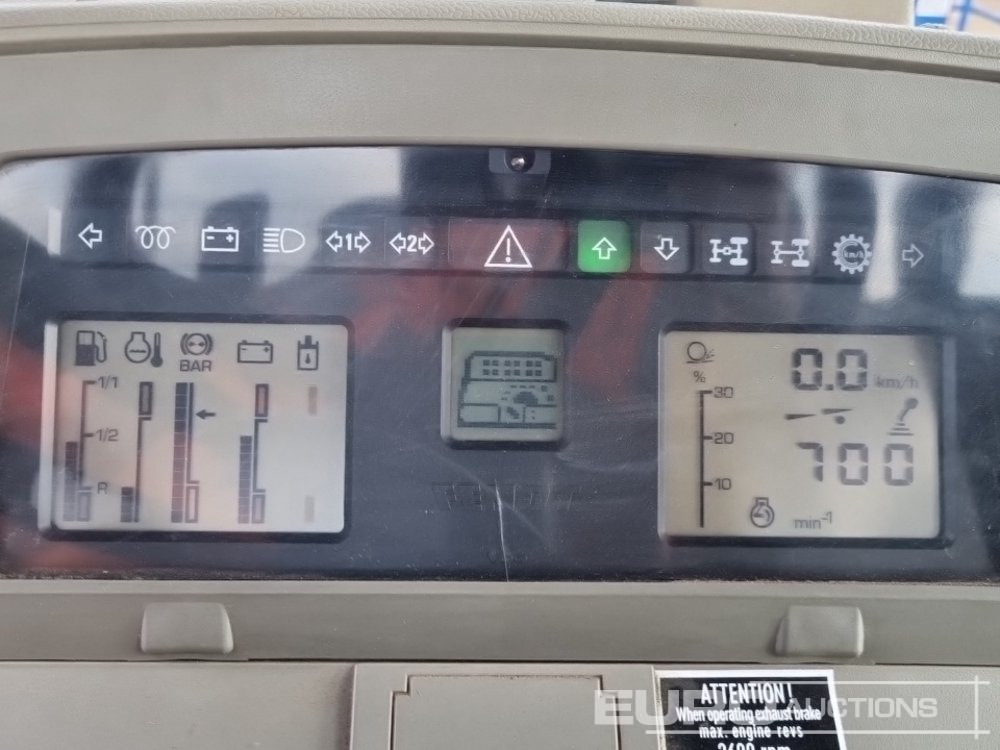 Tracteur agricole Fendt 716: photos 49