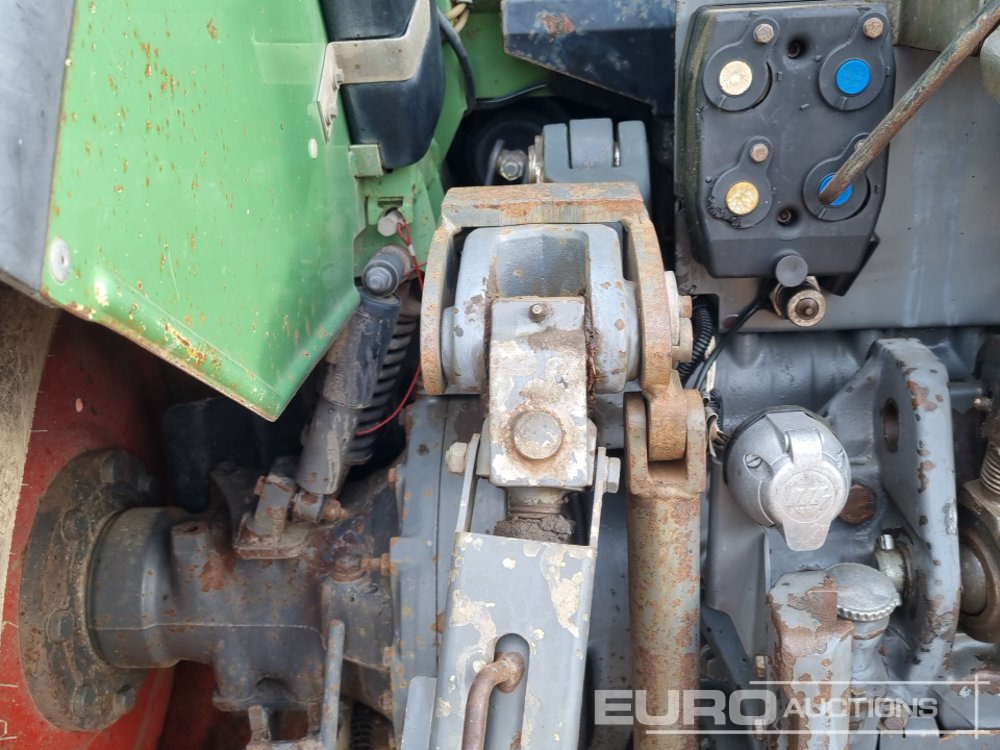 Tracteur agricole Fendt 716: photos 24