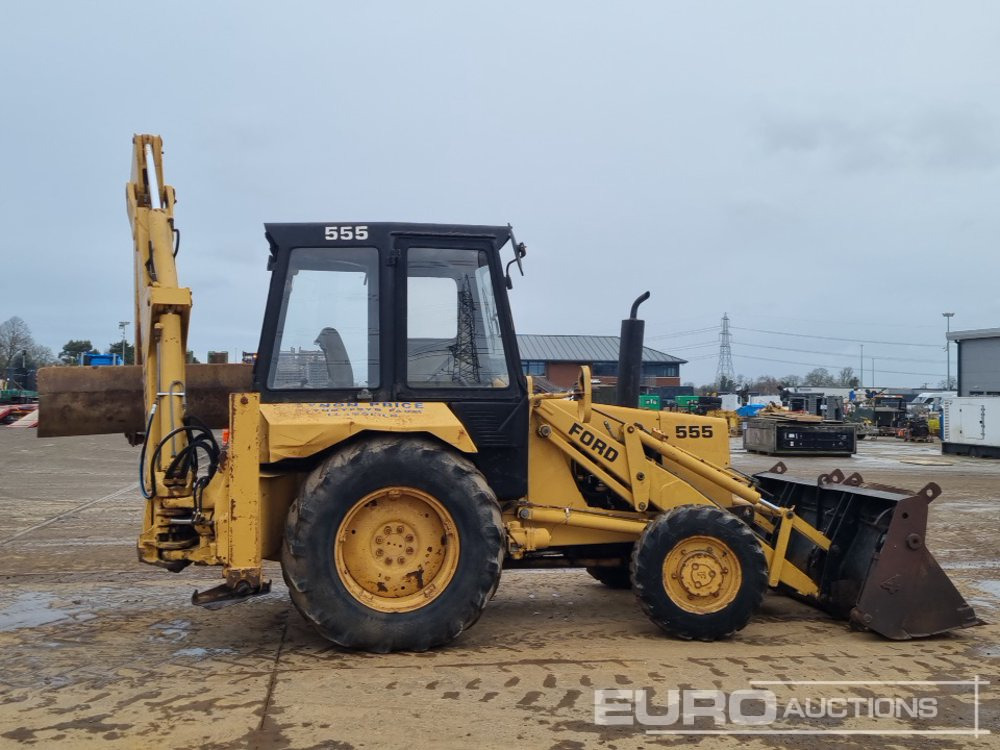 Tractopelle Ford 555: photos 6