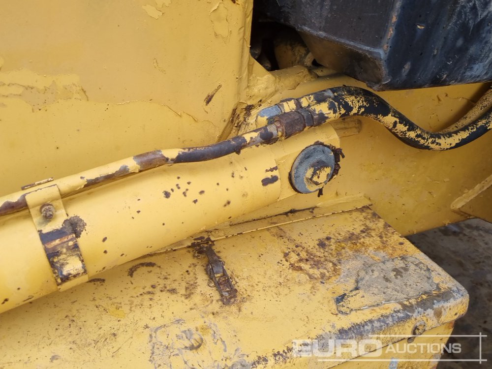 Tractopelle Ford 555: photos 14