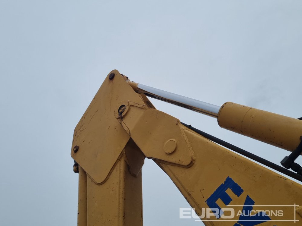 Tractopelle Ford 555: photos 31