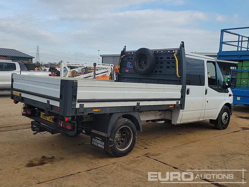 Ford Transit 350 - Utilitaire plateau: photos 5 Ford Transit 350 - Utilitaire plateau: photos 5