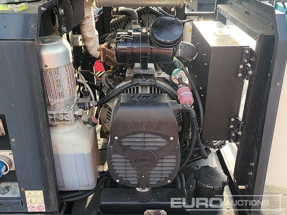 Mat d'éclairage Generac V20: photos 13 Mat d'éclairage Generac V20: photos 13