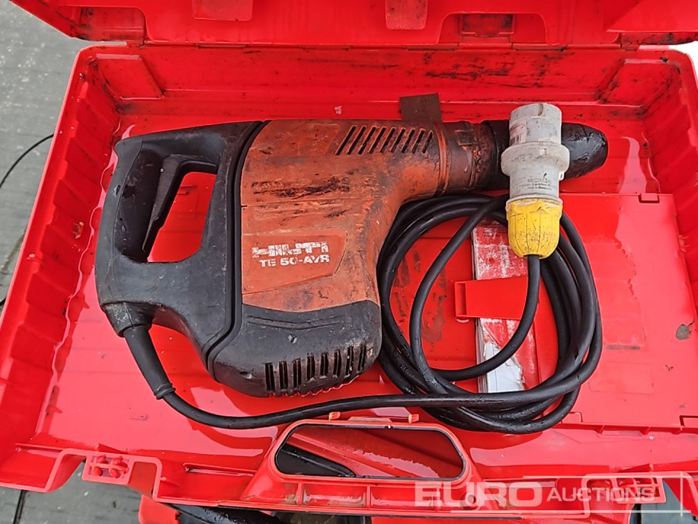 Hilti TE 50 110Volt Hand Held Breaker (5 of), TE 1000-AVR 110Volt Hand Held Breaker, TE 80ATC/AVR Hand Held Breaker - Matériel de chantier: photos 5 Hilti TE 50 110Volt Hand Held Breaker (5 of), TE 1000-AVR 110Volt Hand Held Breaker, TE 80ATC/AVR Hand Held Breaker - Matériel de chantier: photos 5