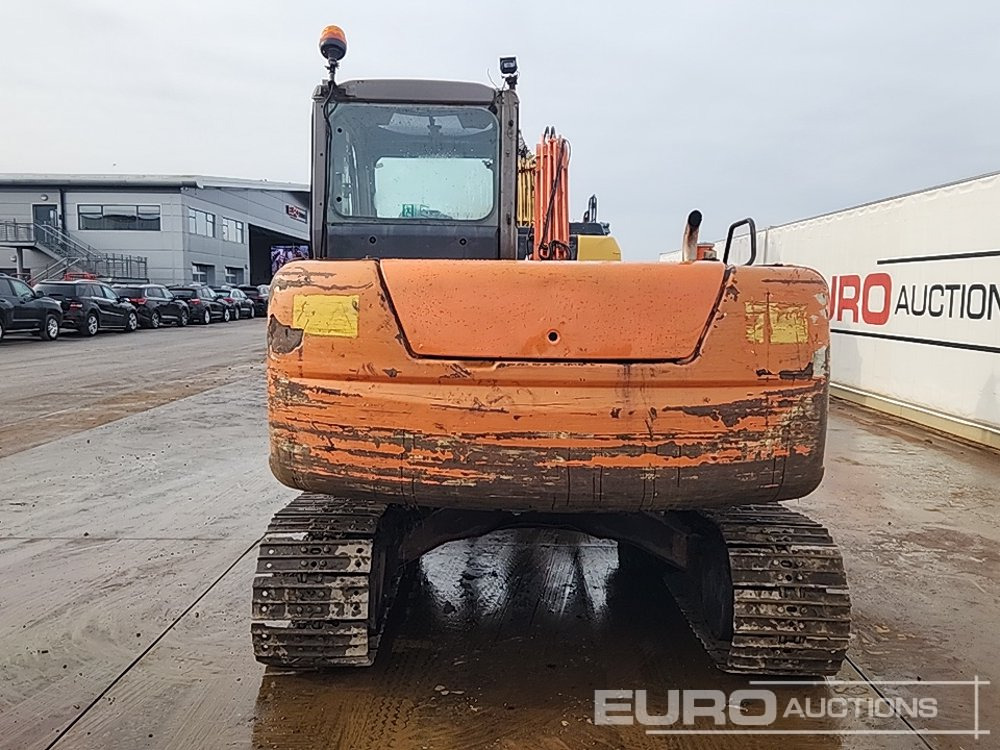 Hitachi ZX80SBLC - Mini pelle: photos 4 Hitachi ZX80SBLC - Mini pelle: photos 4