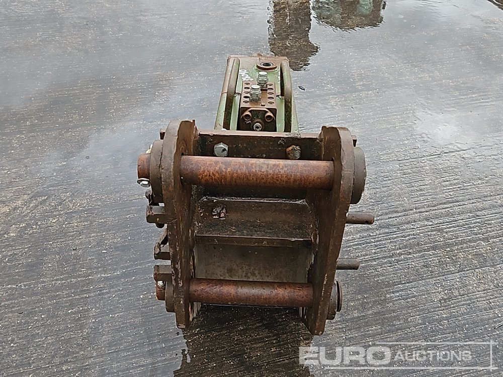 Hydraulic Breaker 55mm Pin to suit 8-10 Ton Excavator - Marteau hydraulique: photos 4 Hydraulic Breaker 55mm Pin to suit 8-10 Ton Excavator - Marteau hydraulique: photos 4