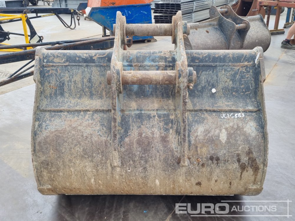 JCB 60" Digging Bucket 80mm Pin to suit 20 Ton Excavator - Godet: photos 4 JCB 60" Digging Bucket 80mm Pin to suit 20 Ton Excavator - Godet: photos 4