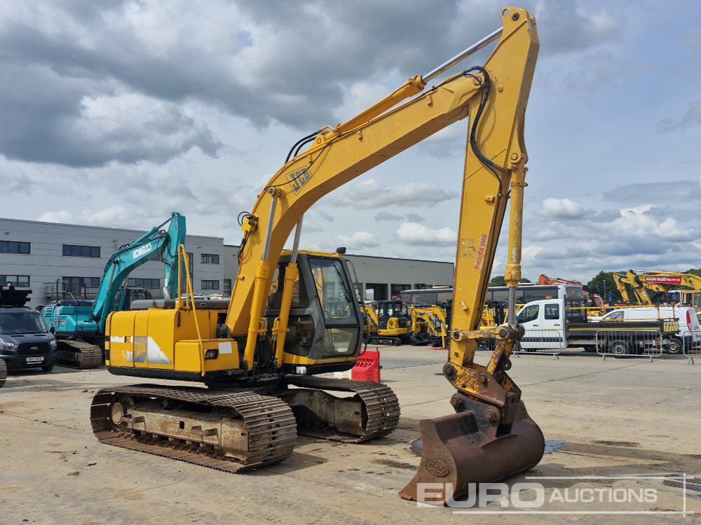 Pelle sur chenille JCB JS130: photos 7 Pelle sur chenille JCB JS130: photos 7