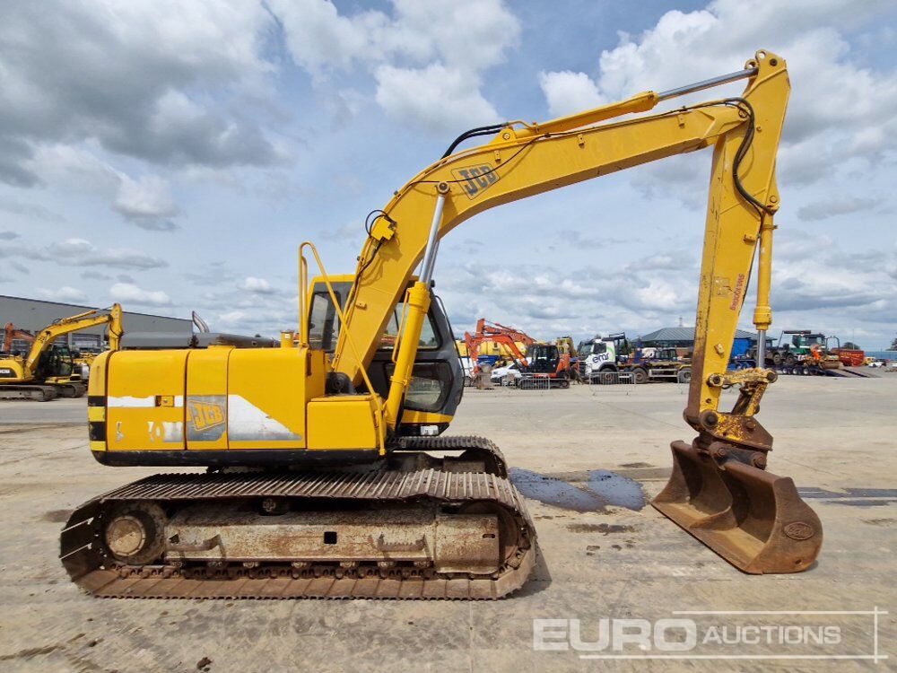 Pelle sur chenille JCB JS130: photos 6 Pelle sur chenille JCB JS130: photos 6