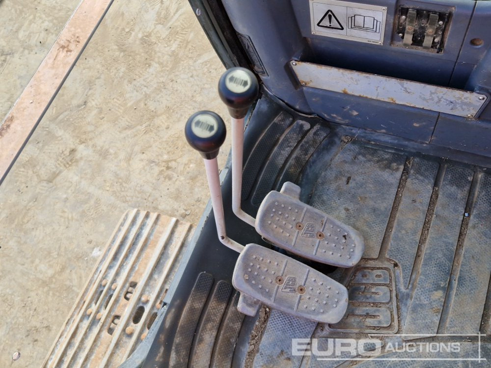 Pelle sur chenille JCB JS130: photos 30