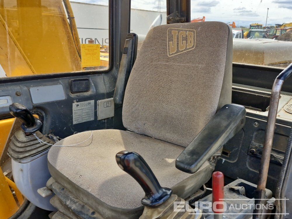 Pelle sur chenille JCB JS130: photos 43 Pelle sur chenille JCB JS130: photos 43