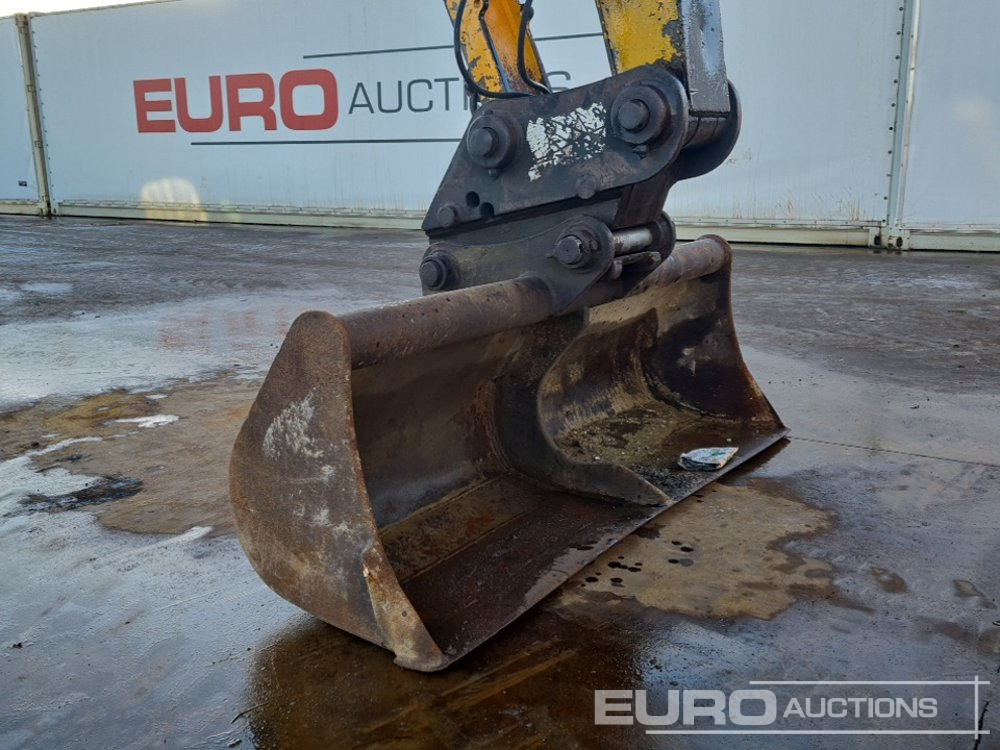 Pelle sur chenille JCB JS130: photos 20