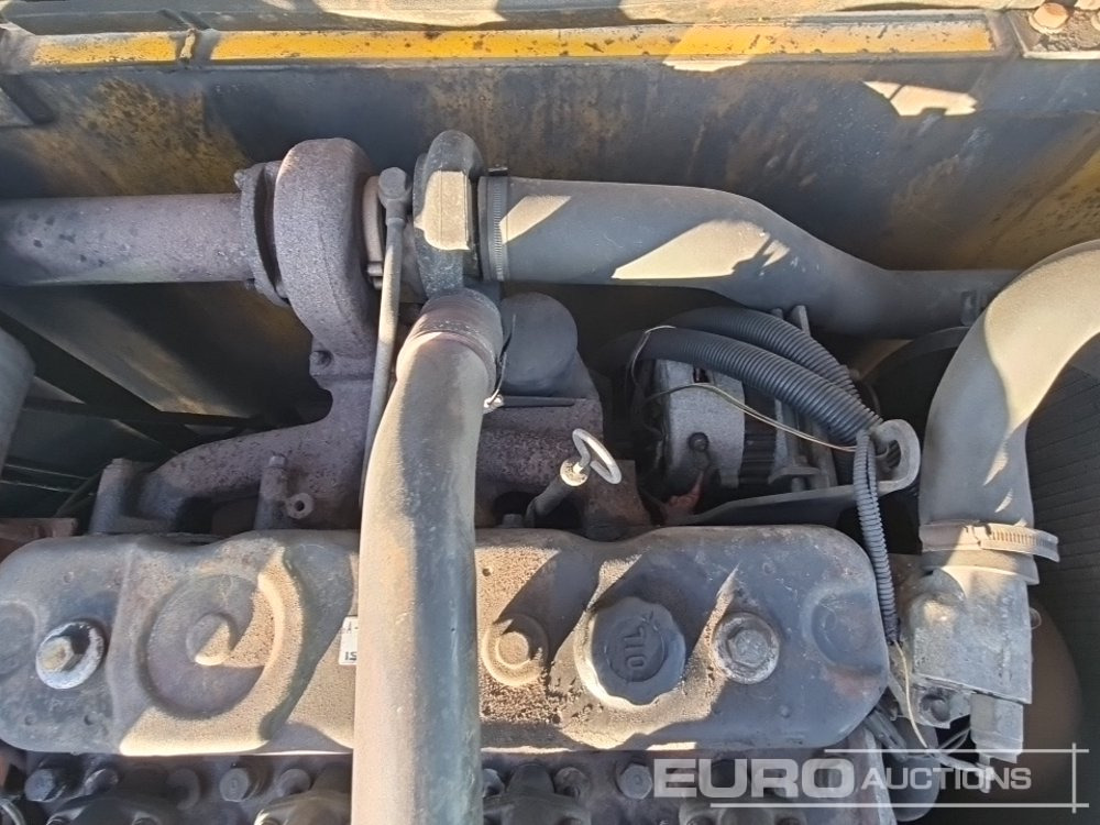 Pelle sur chenille JCB JS130: photos 35